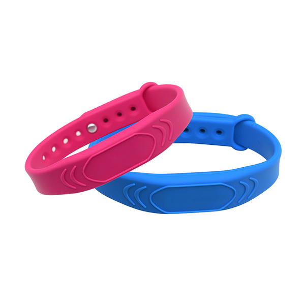 RFID NFC Silicone Wristband for hotel